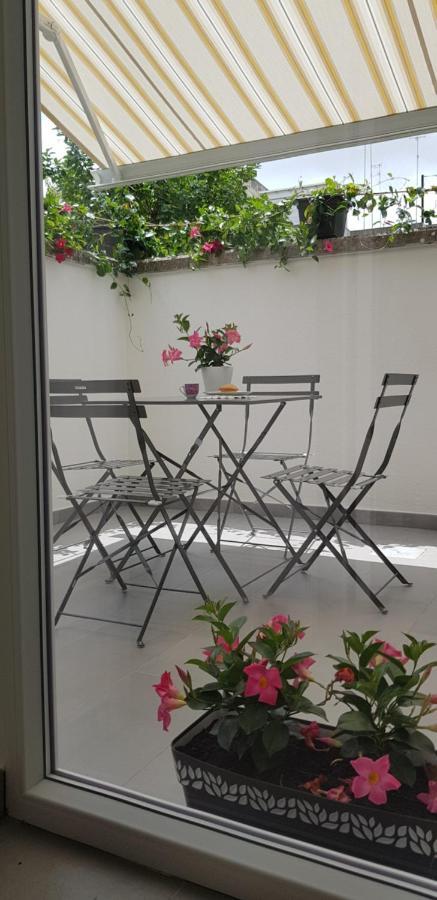 Apartmán Il Cortile Segreto - Con Parcheggio Privato Lecce Exteriér fotografie