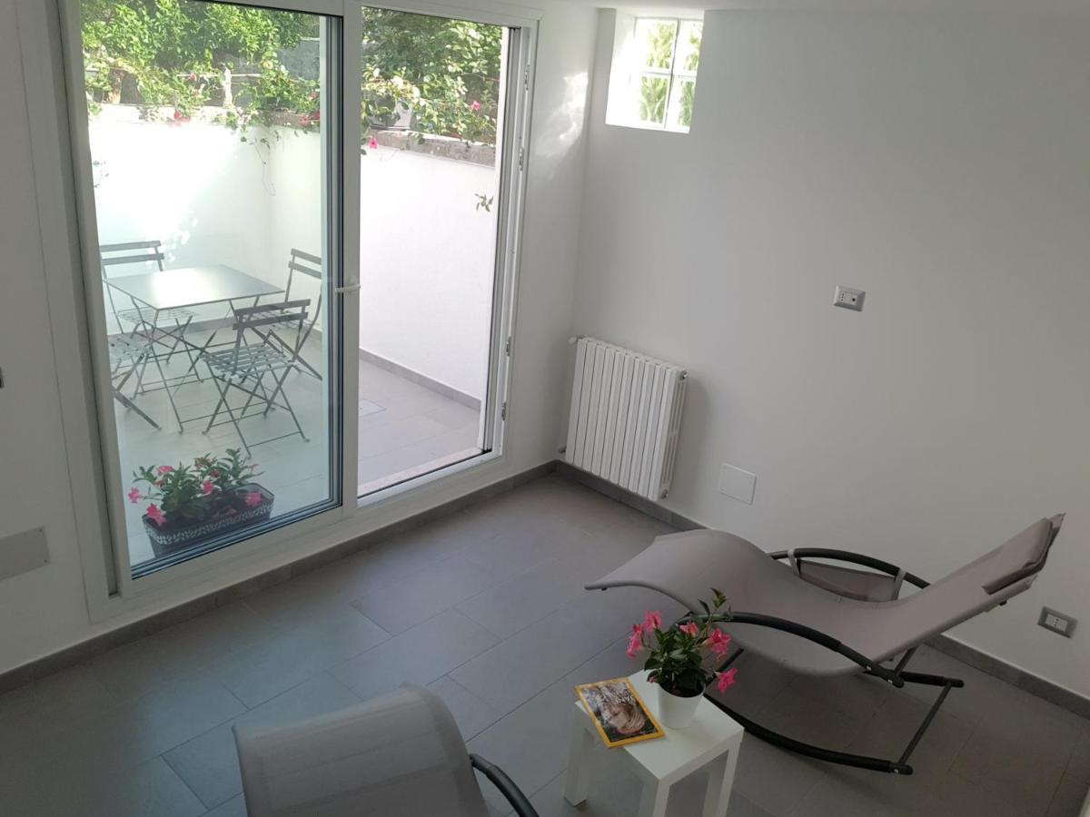 Apartmán Il Cortile Segreto - Con Parcheggio Privato Lecce Exteriér fotografie