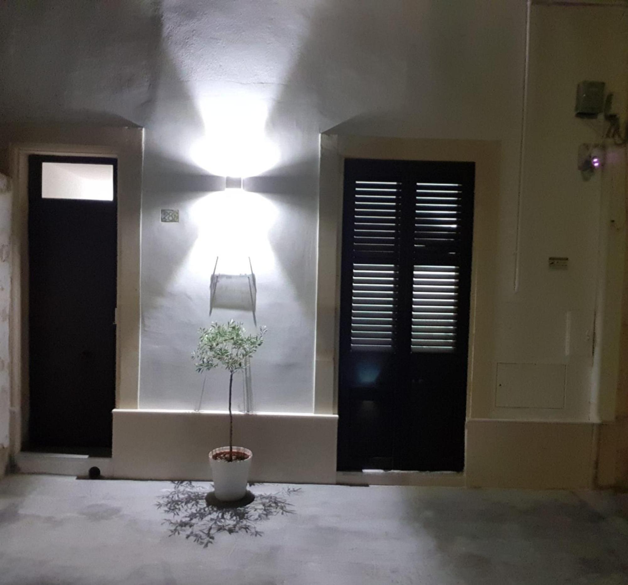 Apartmán Il Cortile Segreto - Con Parcheggio Privato Lecce Exteriér fotografie